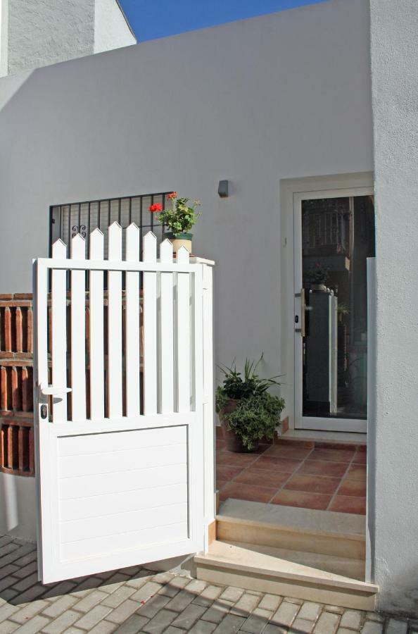 Apartamentos Angelita Plaza Beach Málaga Eksteriør billede