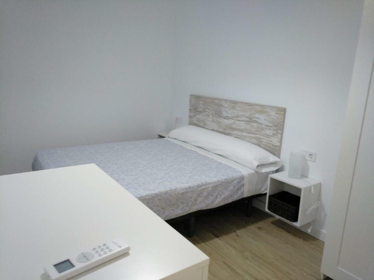 Apartamentos Angelita Plaza Beach Málaga Eksteriør billede