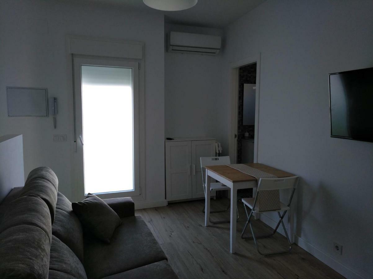 Apartamentos Angelita Plaza Beach Málaga Eksteriør billede